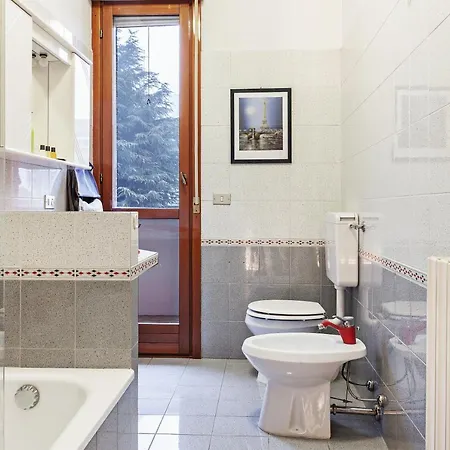 Elegant With Jacuzzi Appartement *